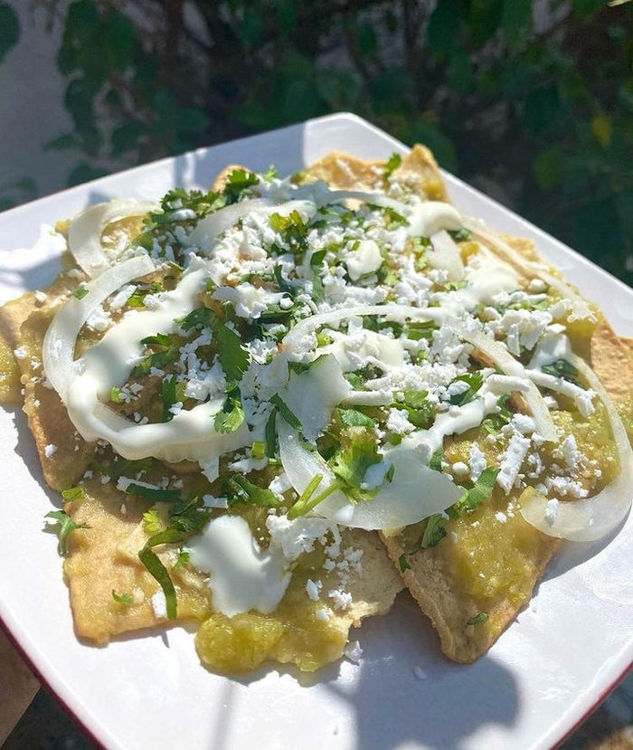 Chilaquiles con salsa macha